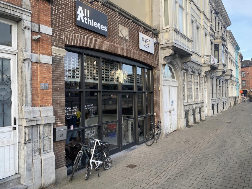 Kaffee Allez, in hetzelfde pand als kinepraktijk Beweeg Meer en sportwinkel All Athletes